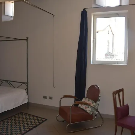 Apartment Quiet Roof-top In *